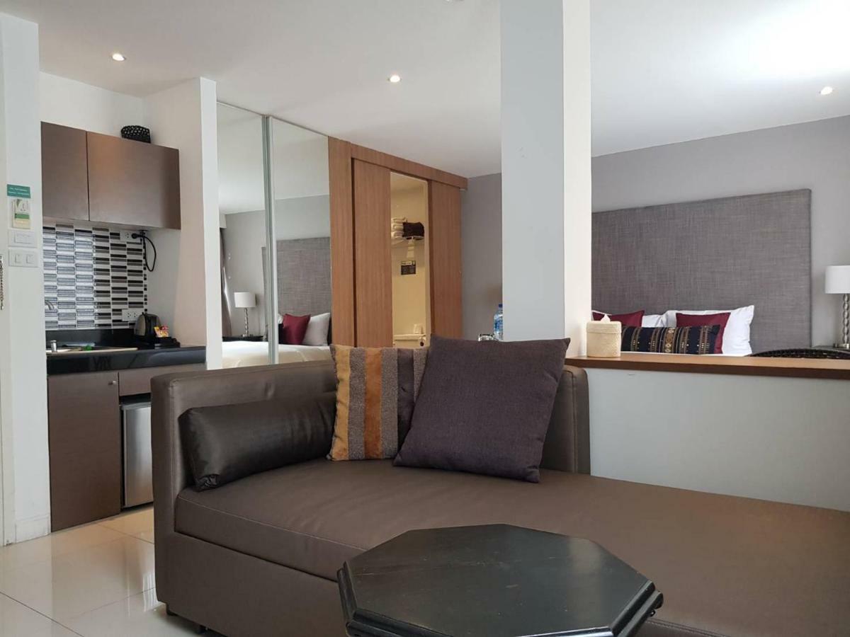 فندق Check In Saladaeng (Adults Only) بانكوك المظهر الخارجي الصورة