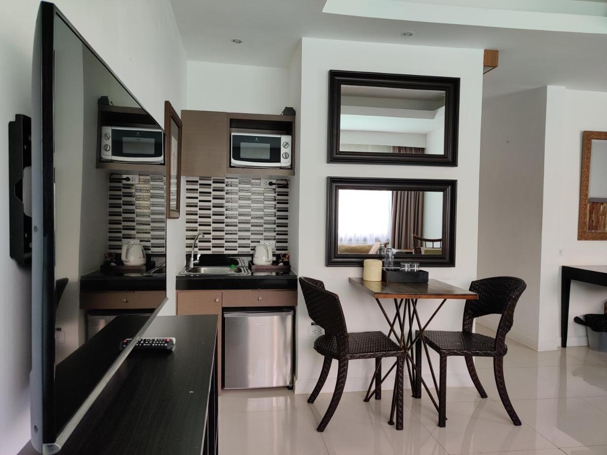 فندق Check In Saladaeng (Adults Only) بانكوك المظهر الخارجي الصورة